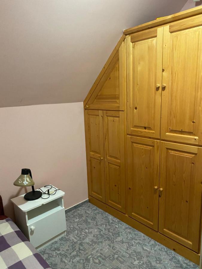 Toparti Vendeghaz - Lipot, Magyarorszag Luaran gambar